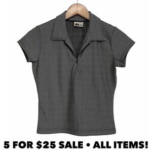 Vintage 90’s-Y2K Fitted Knit Zip Neck Blouse